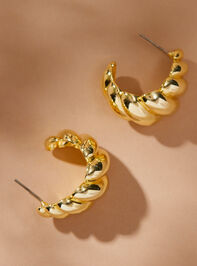 18K Gold Thick Ribbed Hoop Earrings Detail 2 - AS REVIVAL
