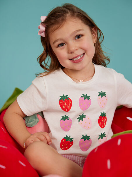 Berry Bliss Graphic Tee - AS REVIVAL