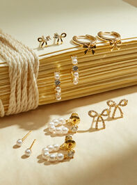 18K Gold Bow & Pearl Earring Set - AS REVIVAL