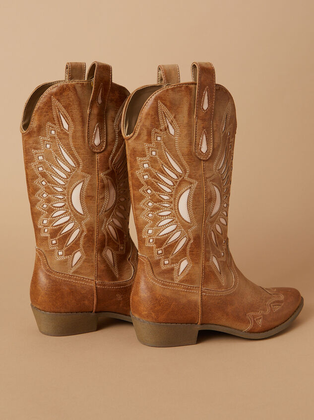 Bandera Wide Width & Calf Cut Out Western Boots Detail 5 - AS REVIVAL