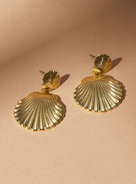 18K Gold Shell Dangle Earrings - AS REVIVAL