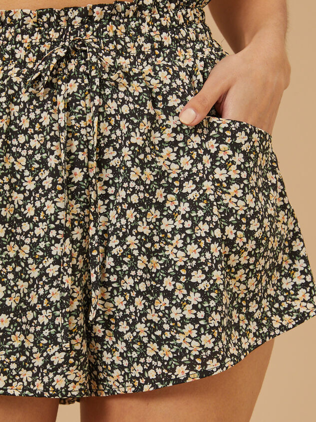 Fiona Floral Shorts Detail 3 - AS REVIVAL
