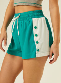 Snap To It Colorblock Shorts Detail 3 - AS REVIVAL