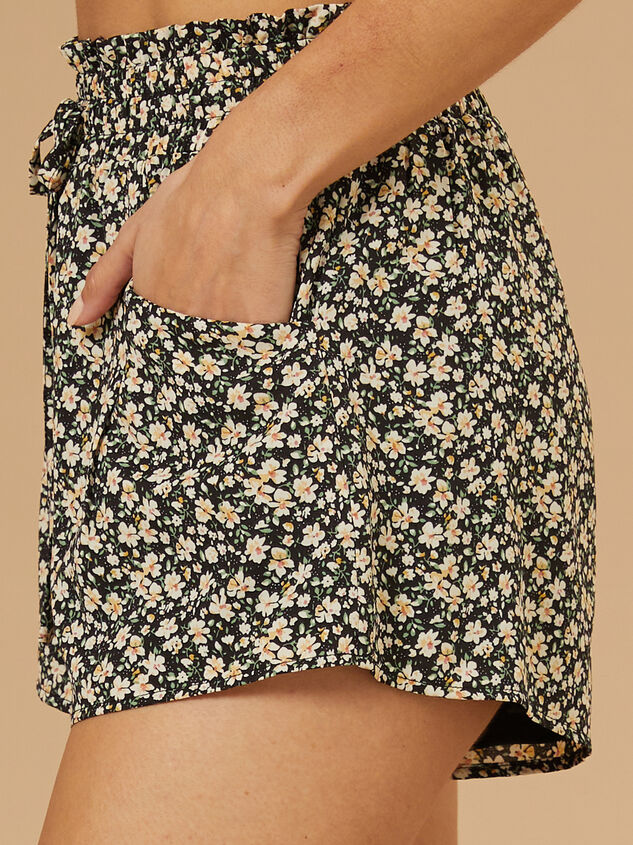 Fiona Floral Shorts Detail 5 - AS REVIVAL