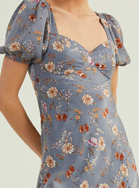Renna Floral Puff Sleeve Dress Detail 5 - AS REVIVAL